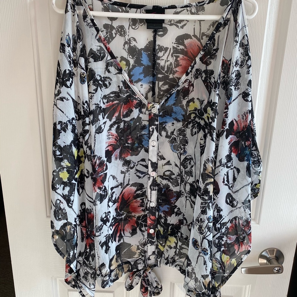 EUC Torrid top size 2
